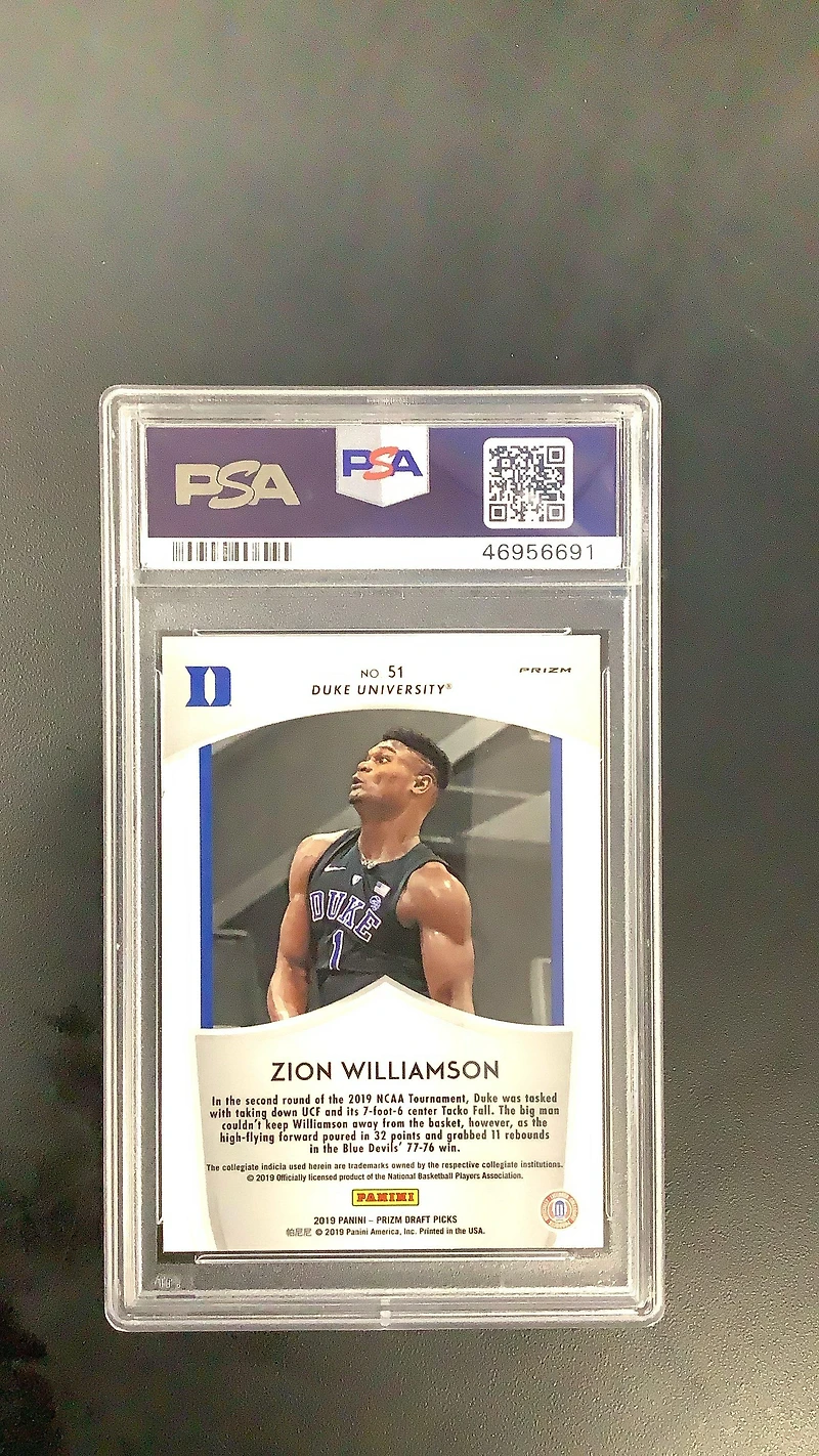 2019 Panini Prizm Draft Picks 51 Zion Williamson Pink Pulsar Prizm PSA 10