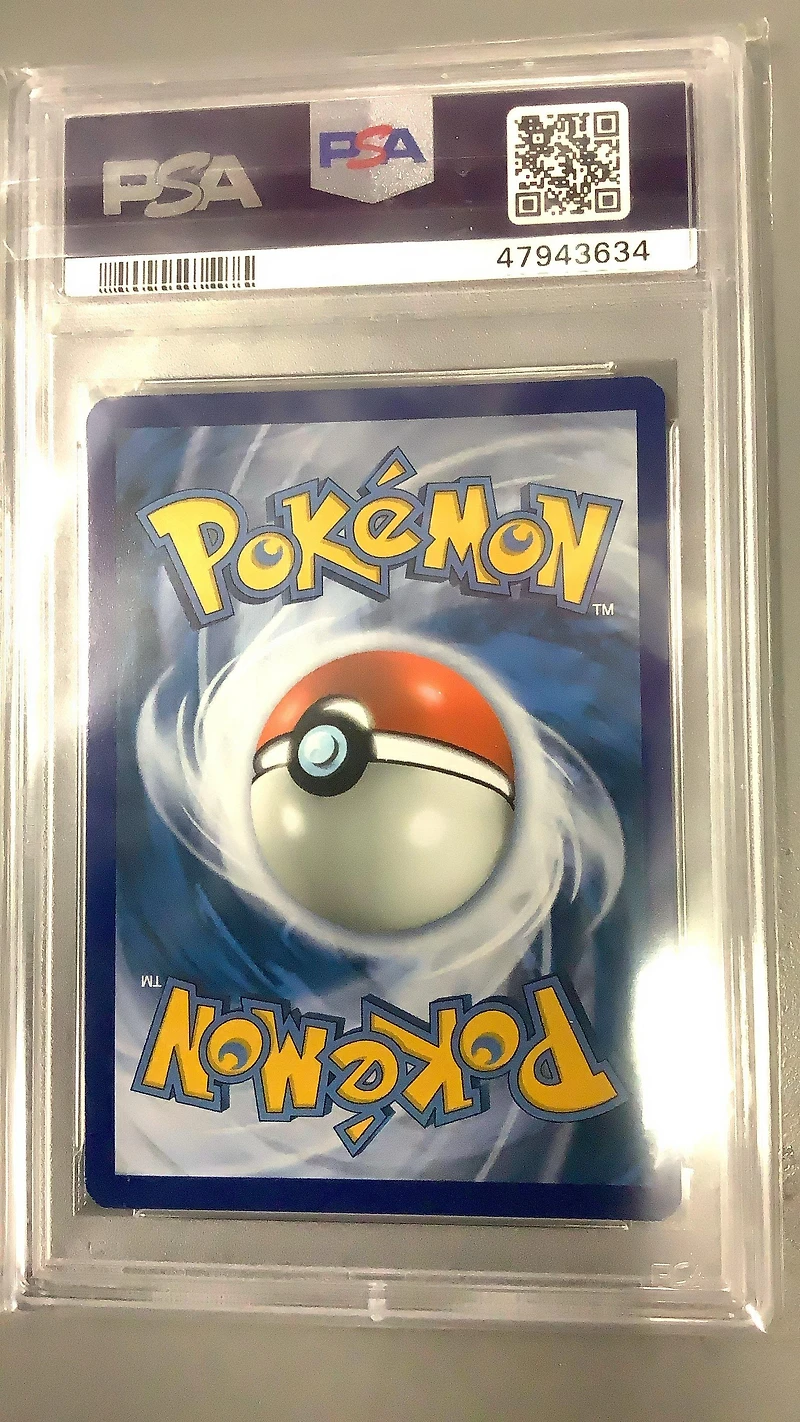 2019 Pokemon Sun & Moon Detective Pikachu 10 Det. Pikachu PSA 10