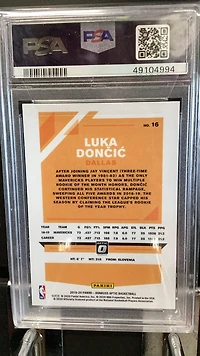 2019 Panini Donruss Optic 16 Luka Doncic PSA 10
