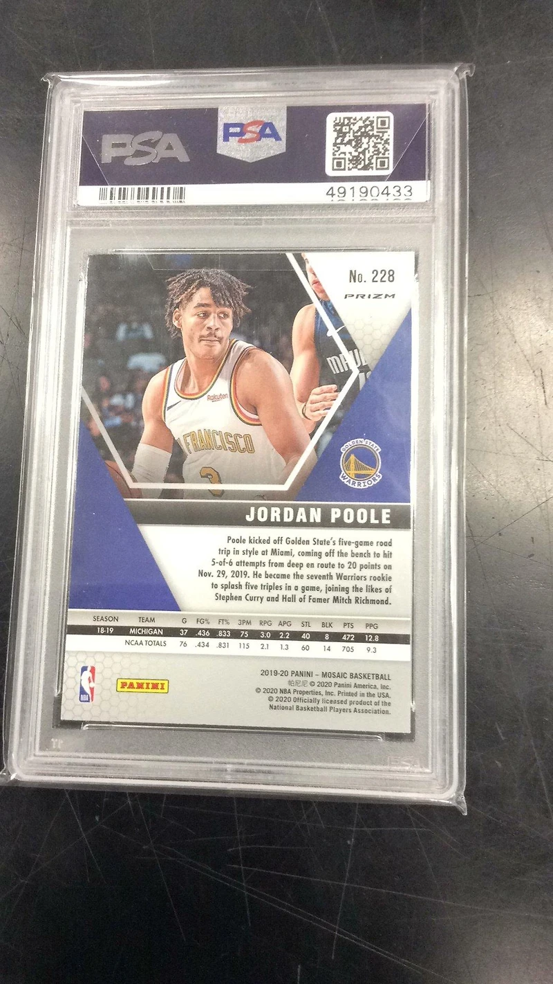 2019 Panini Mosaic 228 Jordan Poole Pink Camo PSA 10