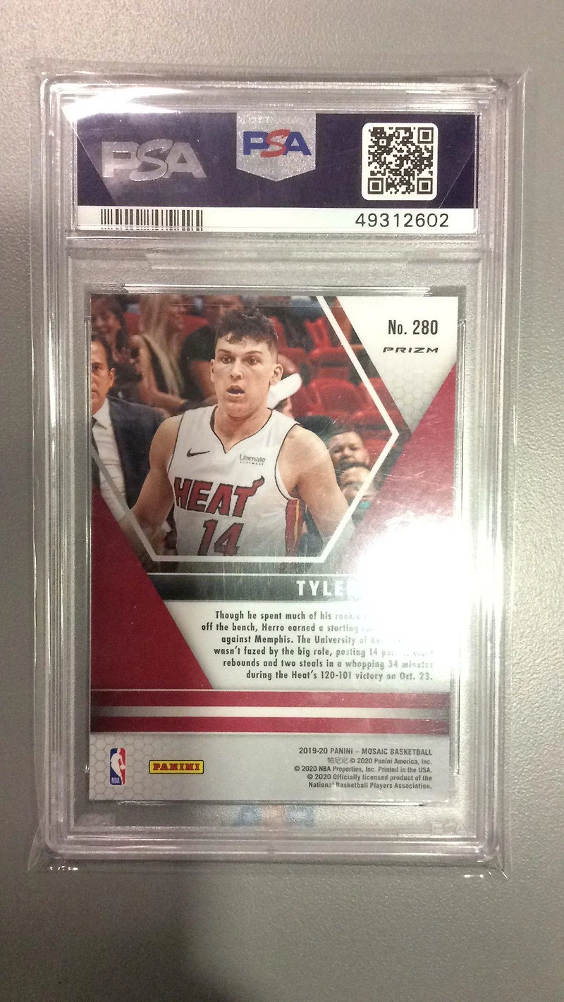 2019 Panini Mosaic 280 Tyler Herro Mosaic PSA