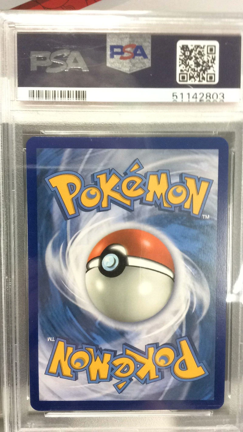 2020 Pokemon Sword & Shield Darkness Ablaze 069 Mew V PSA