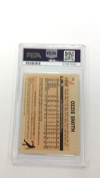 1983 O-pee-chee 14 Ozzie Smith PSA 8