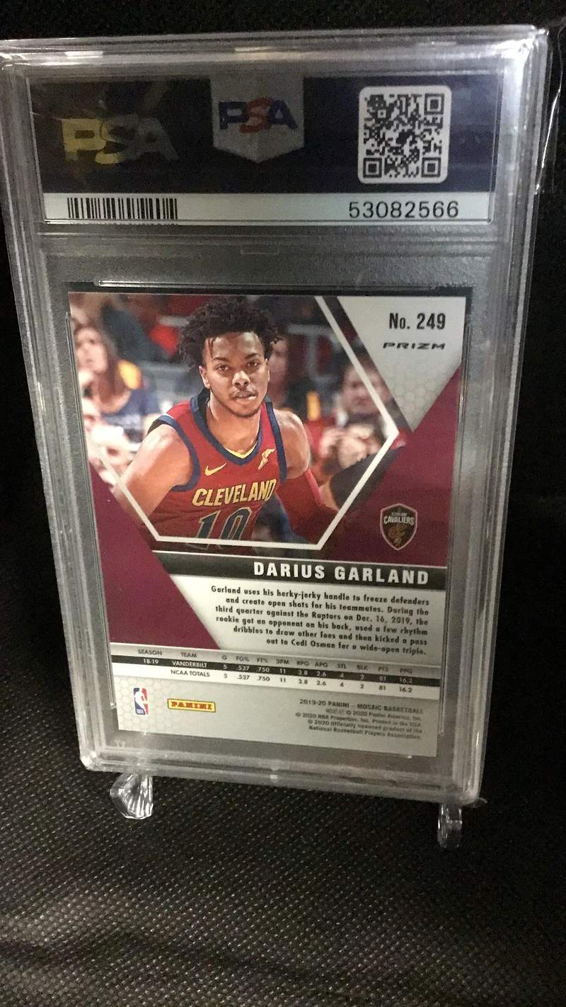 2019 Panini Mosaic 249 Darius Garland Silver Prizm PSA 9