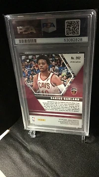 2019 Panini Mosaic 262 Darius Garland Red Mosaic PSA 9