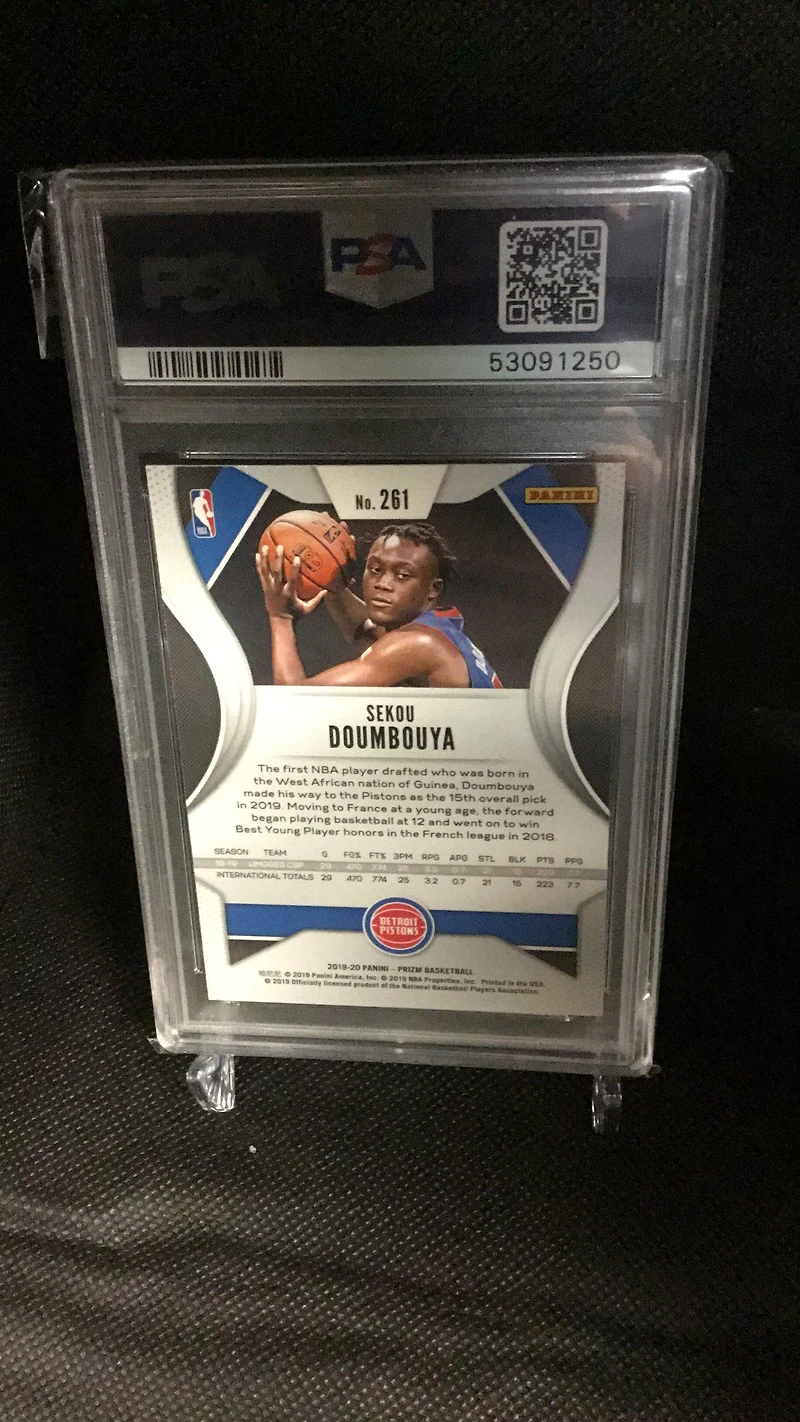 2019 Panini Prizm 261 Sekou Doumbouya PSA 9