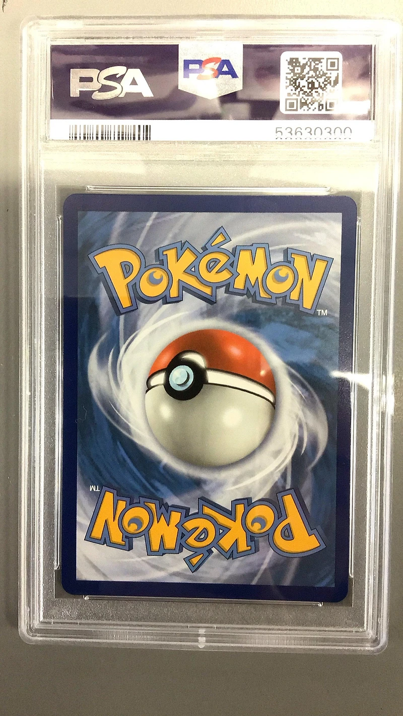 2020 Pokemon Sword & Shield Darkness Ablaze 184 Fa/galarn. Stunfisk V PSA 10