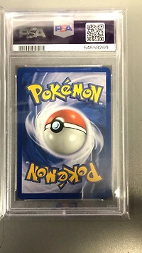 1999 Pokemon Game 17 Beedrill Base Set 1999-2000 PSA