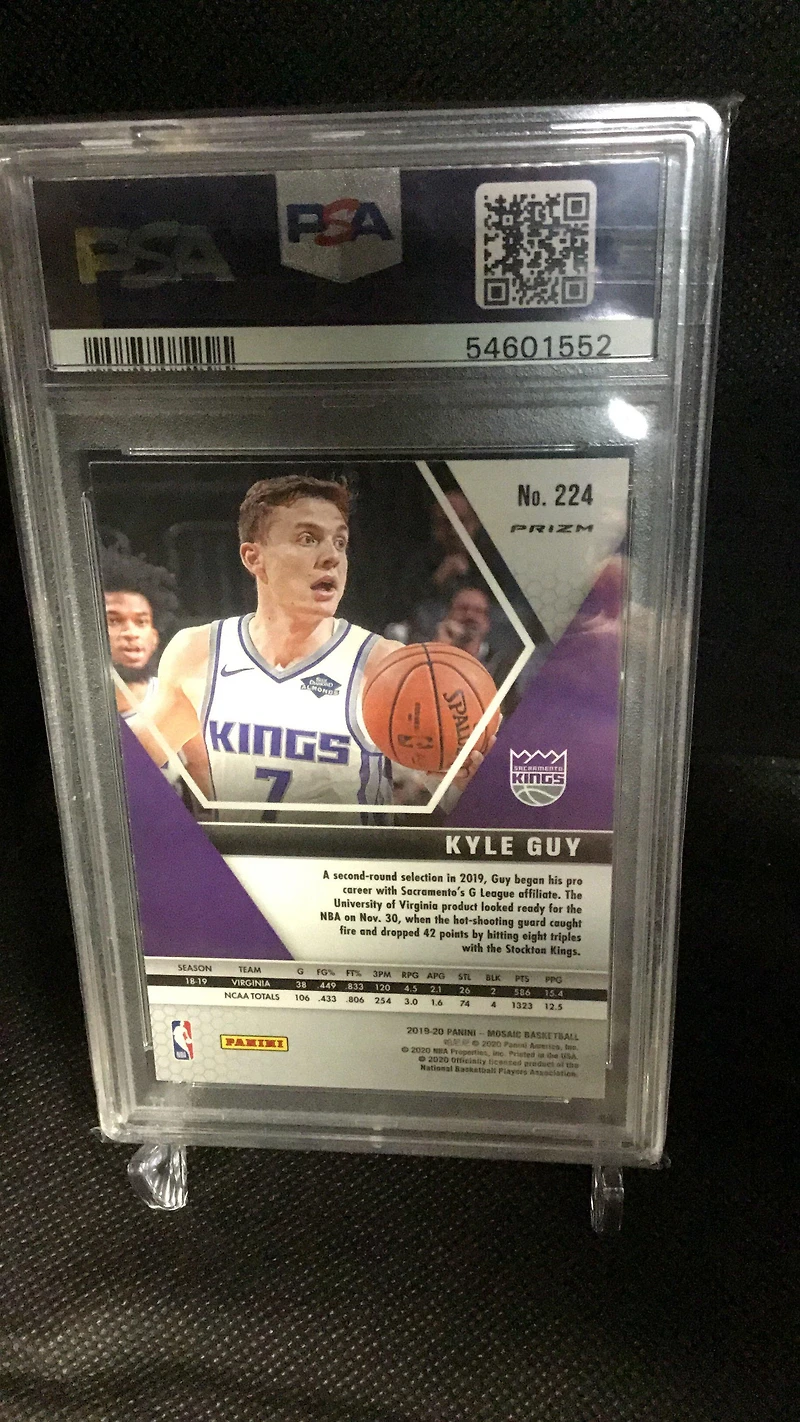 2019 Panini Mosaic 224 Kyle Guy Green Mosaic PSA 9