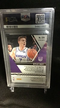 2019 Panini Mosaic 224 Kyle Guy Green Mosaic PSA 9
