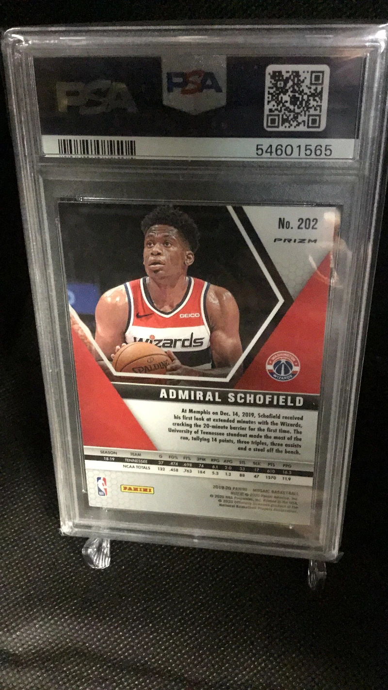 2019 Panini Mosaic 202 Admiral Schofield Pink Camo PSA 9