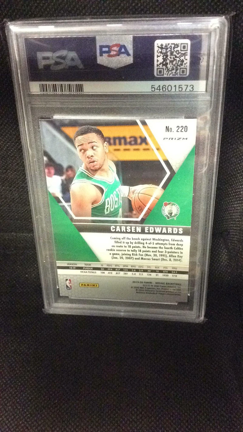 2019 Panini Mosaic 220 Carsen Edwards Reactive Blue PSA