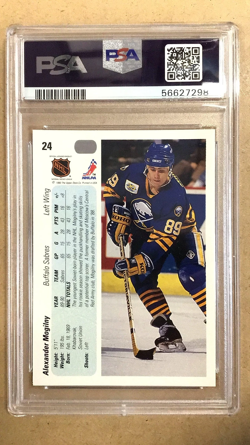1990 Upper Deck 24 Alexander Mogilny PSA 9