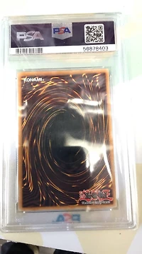 2010 Yu-gi-oh! Tshd-the Shining Darkness En040 Black-winged Dragon 1st Edition-ghost Rare PSA 9