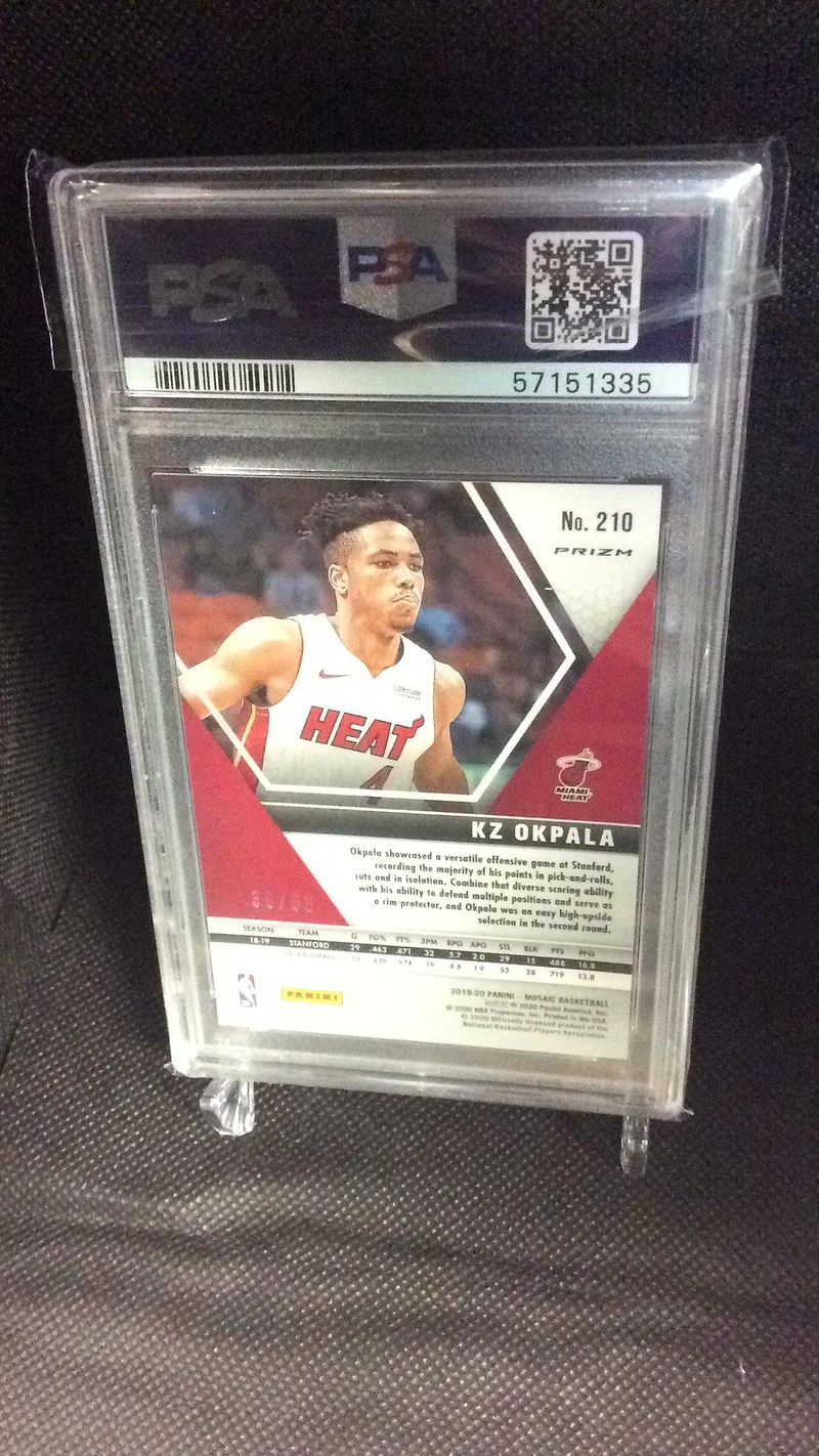2019 Panini Mosaic 210 Kz Okpala Blue Mosaic PSA 9