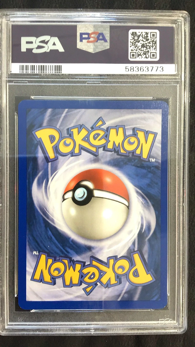 2003 Pokemon Skyridge 7 Dewgong PSA 8