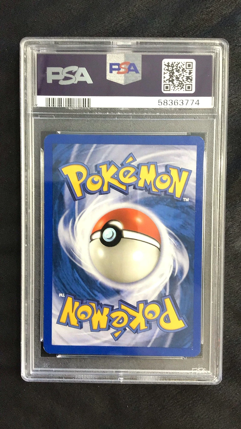 2003 Pokemon Skyridge 6 Crobat PSA