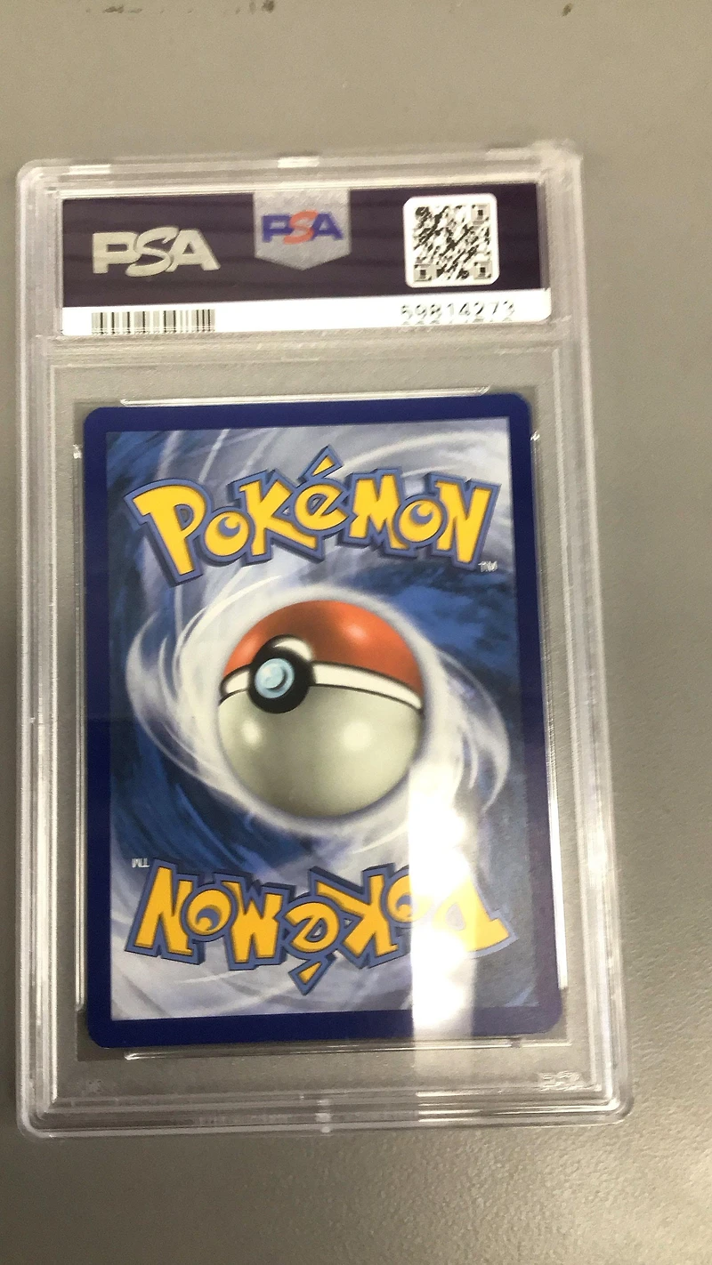 2017 Pokemon Sun & Moon Shining Legends 32 Raikou-holo Cracked Ice Let's Play Pikachu! Theme Deck PSA 9