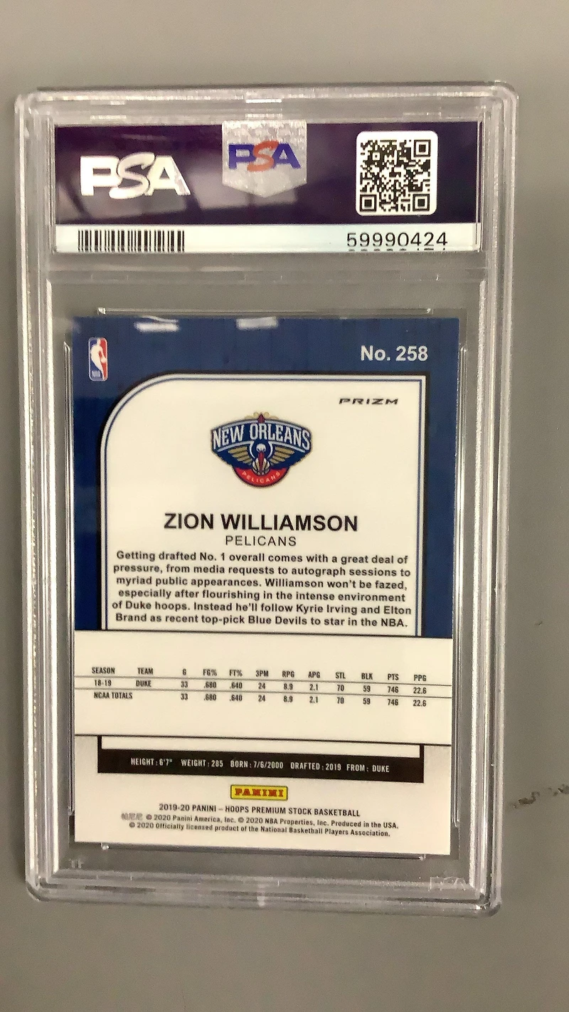 2019 Panini Hoops Premium Stock 258 Zion Williamson Red Cracked Ice PSA 10