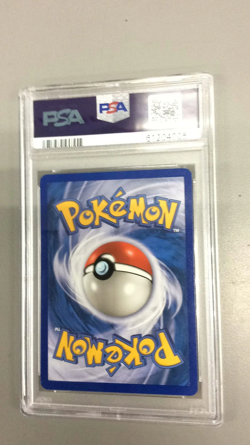 2008 Pokemon Diamond & Pearl Majestic Dawn 25 Minun PSA