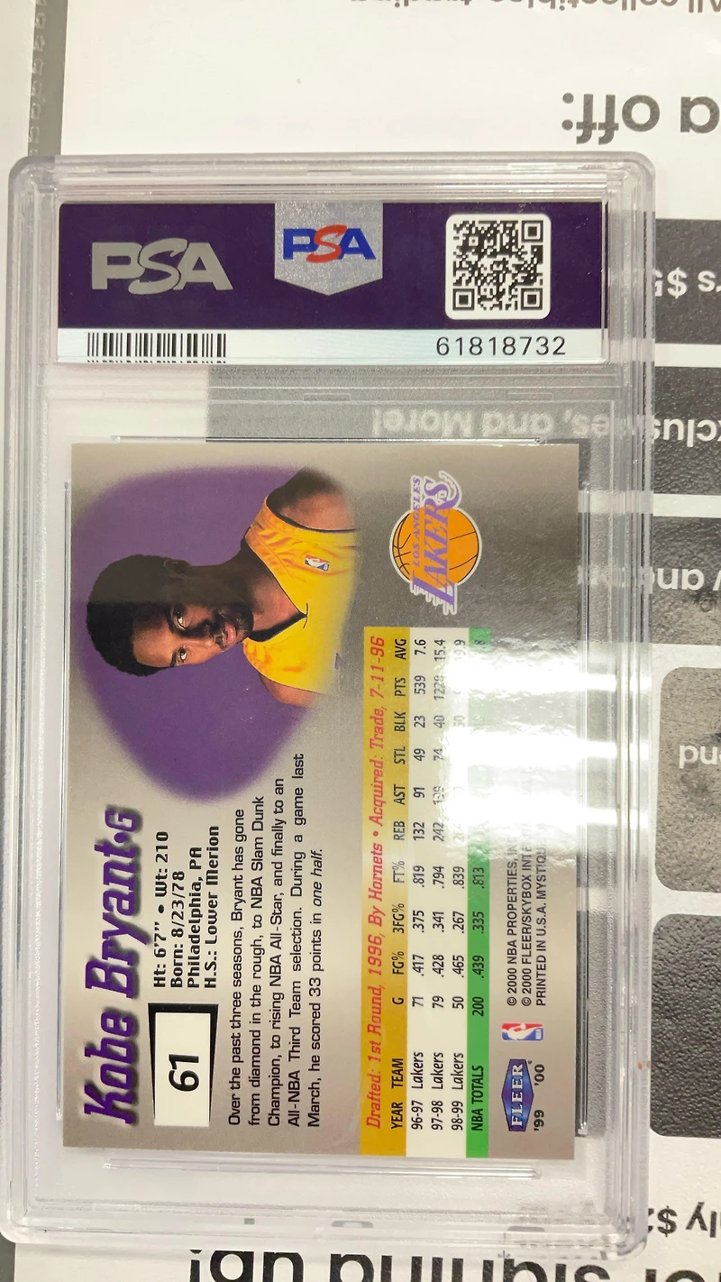 1999 Fleer Mystique 61 Kobe Bryant PSA 9