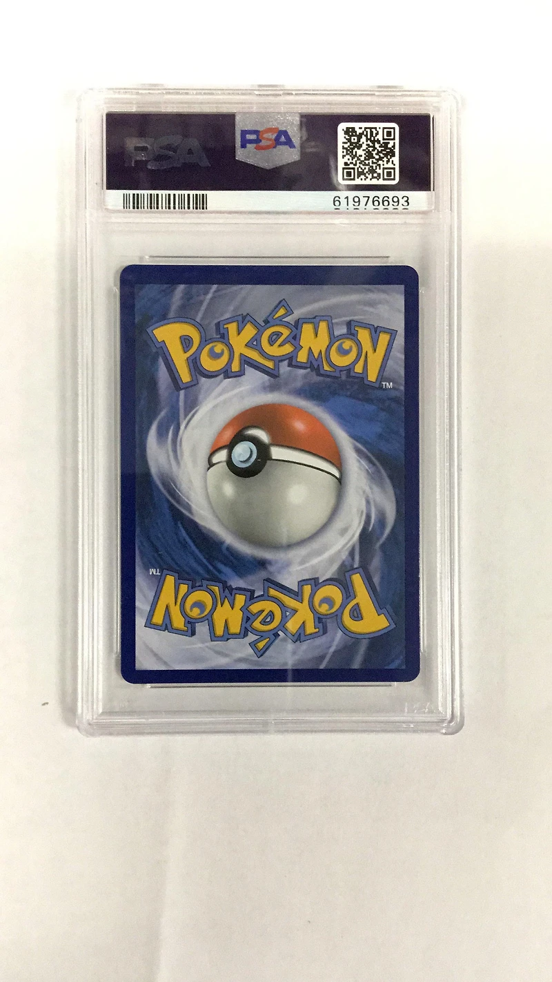 2018 Pokemon Sun & Moon Ultra Prism 173 Fa/solgaleo Gx PSA 8