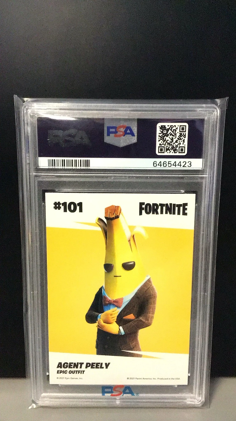 2021 Panini Fortnite 101 Agent Peely Holofoil PSA 10
