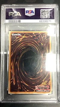 2010-2017 Yu-gi-oh! Dark Crisis Reprint 000 Vampire Lord PSA 9