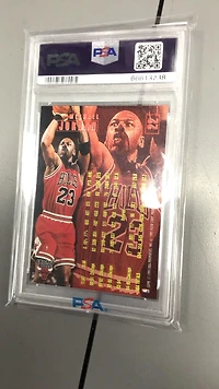 1995 Fleer 22 Michael Jordan PSA
