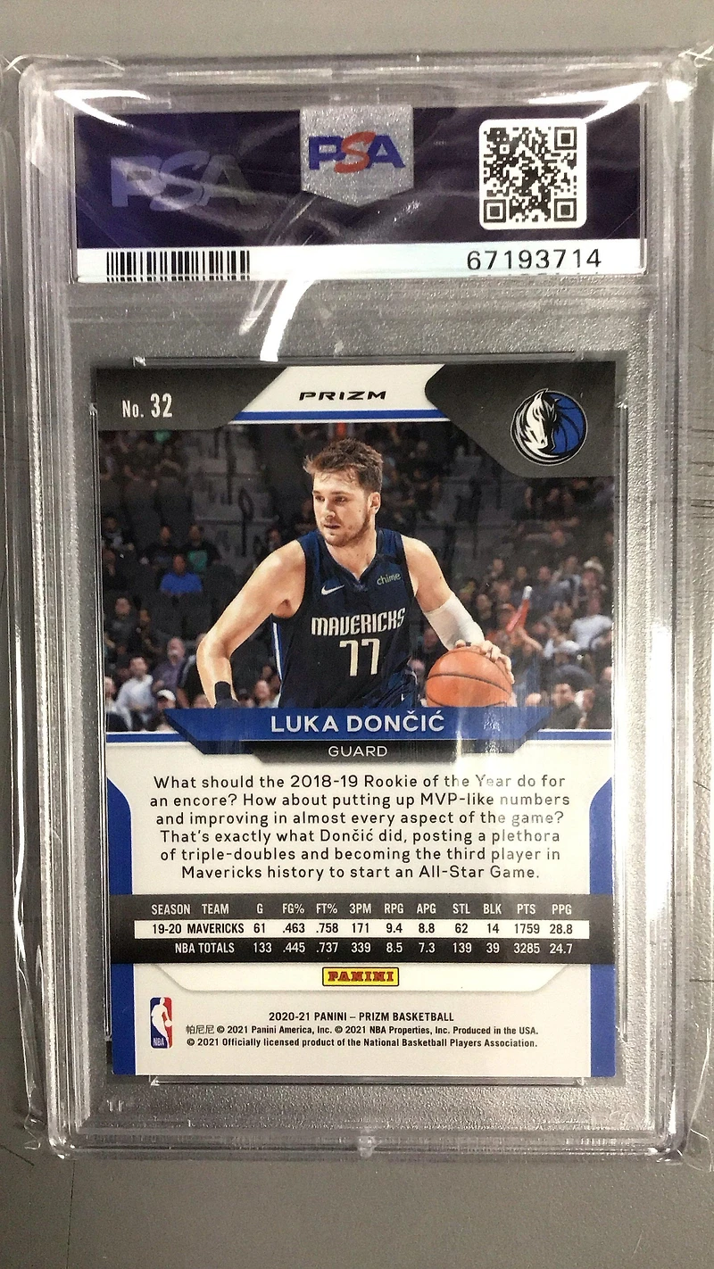 2020 Panini Prizm 32 Luka Doncic Silver Prizm PSA 10