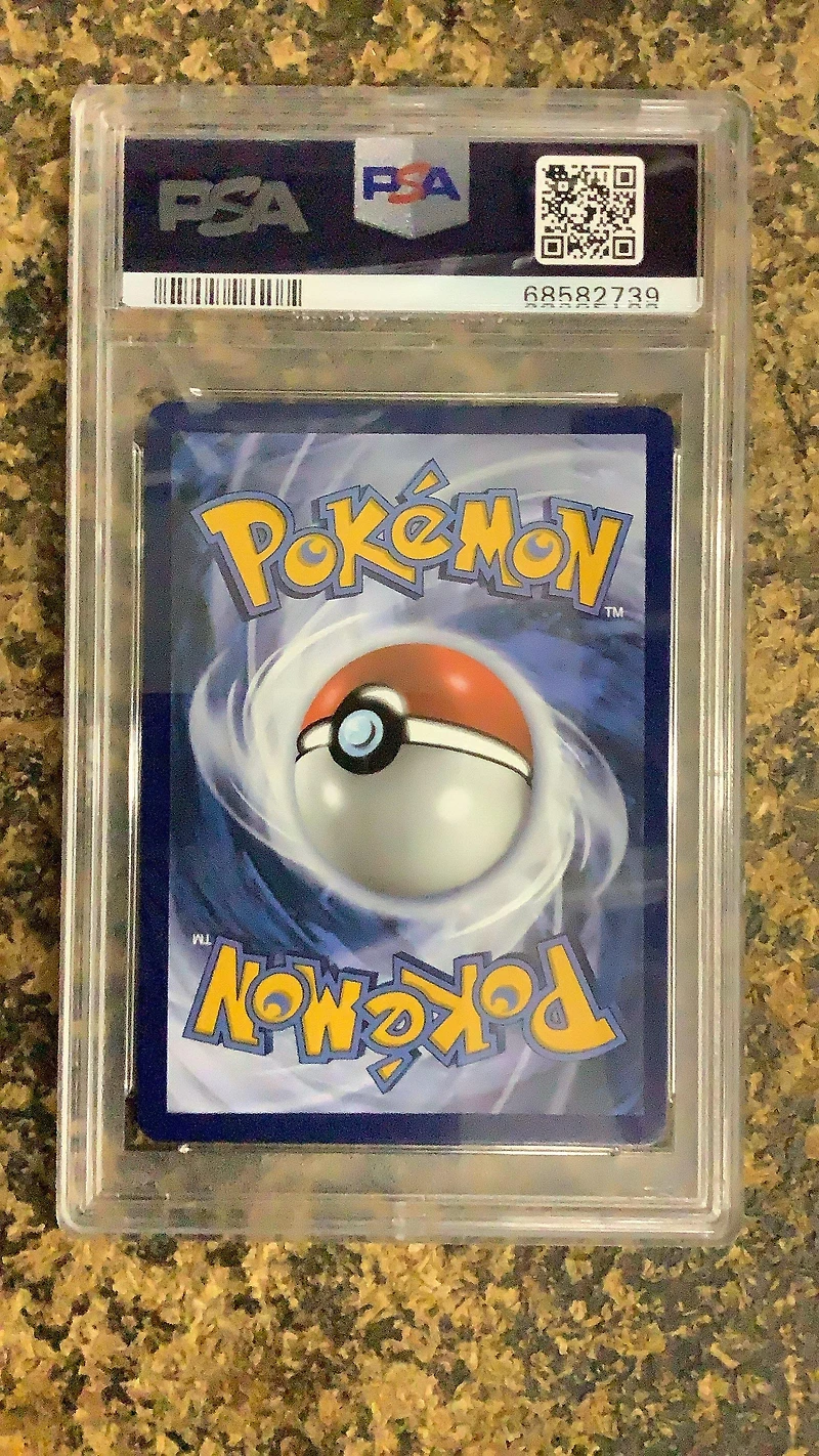 2021 Pokemon Swsh Black Star Promo 133 Lance's Charizard V PSA 10
