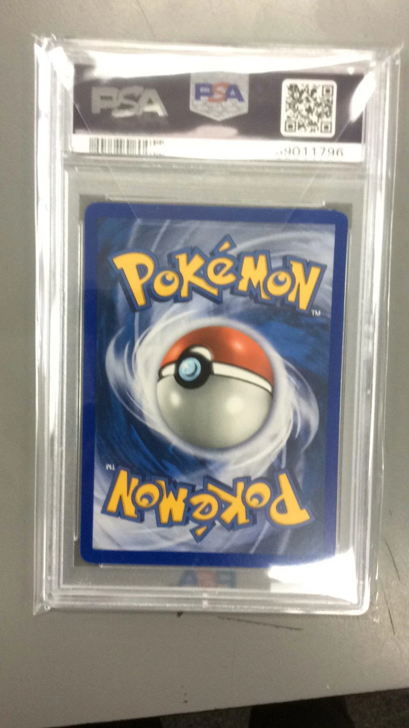 2005 Pokemon Ex Unseen Forces 1 Ampharos-reverse Foil PSA 8