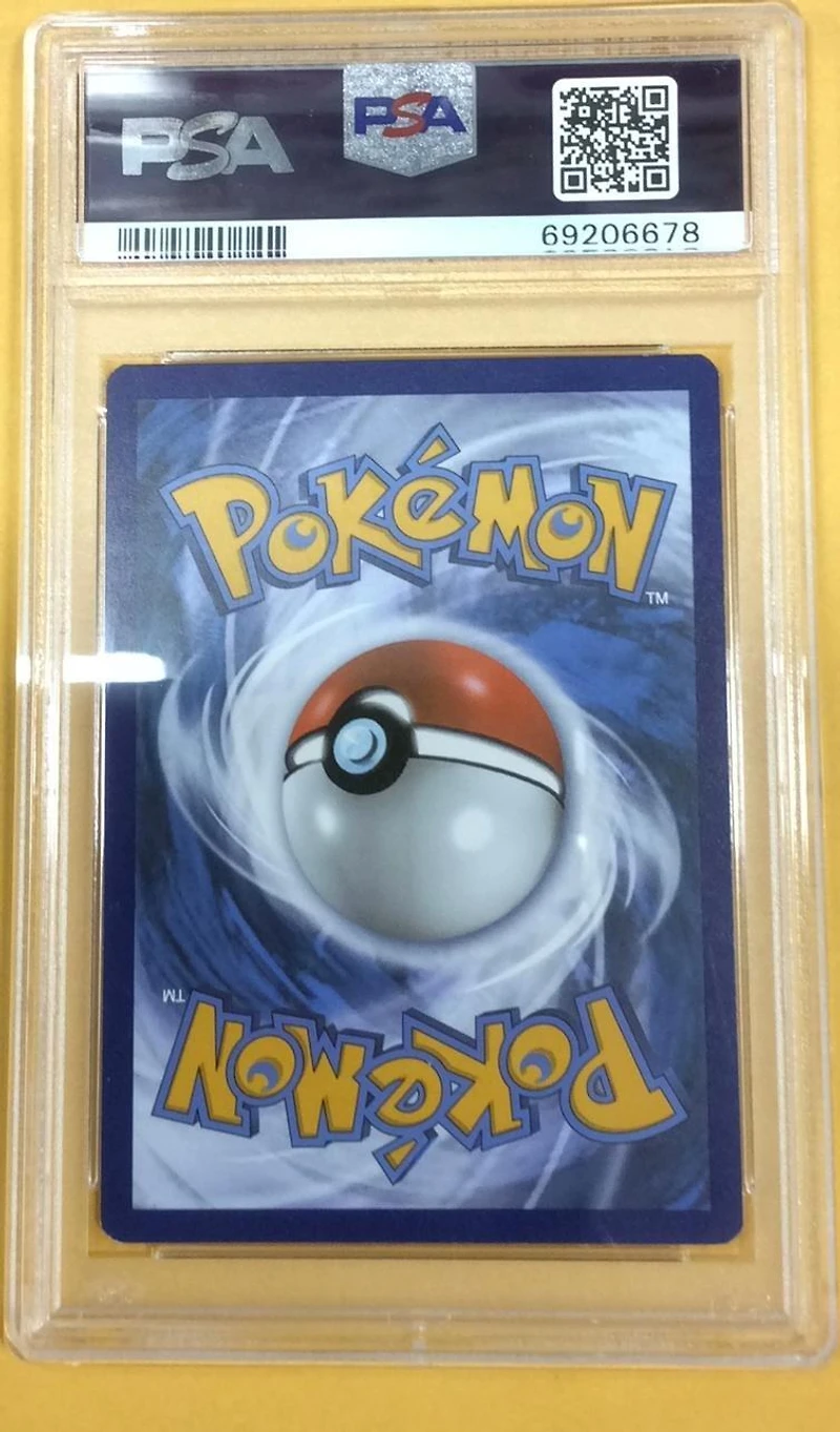 2021 Pokemon Celebrations 001 Ho-oh PSA