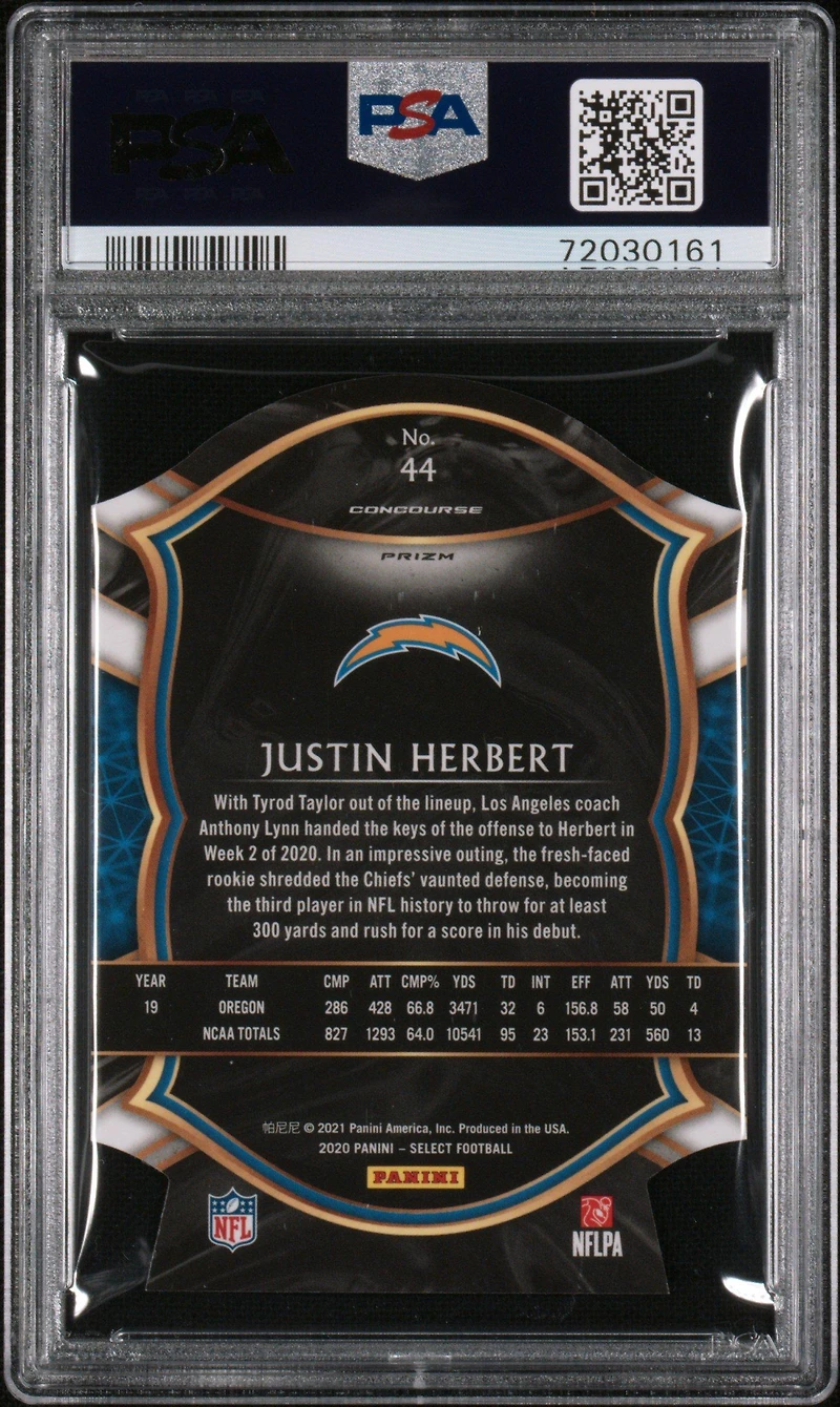 2020 Panini Select 44 Justin Herbert Die-cut Light Blue Prizm PSA 9