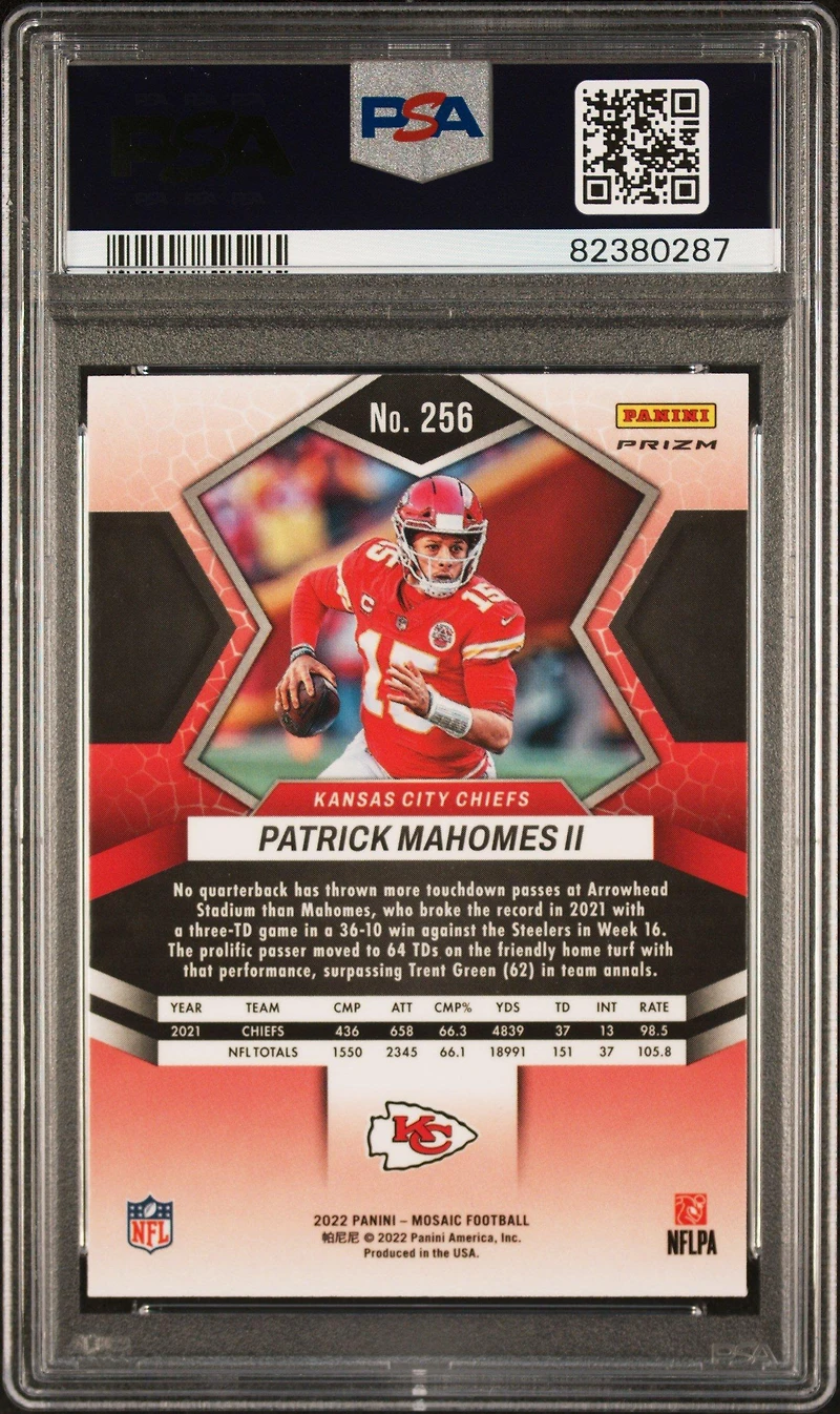 2022 Panini Mosaic 256 Patrick Mahomes Ii Reactive Orange PSA 10