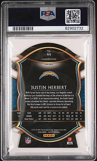 2020 Panini Select 44 Justin Herbert Die-cut Purple Prizm PSA 9