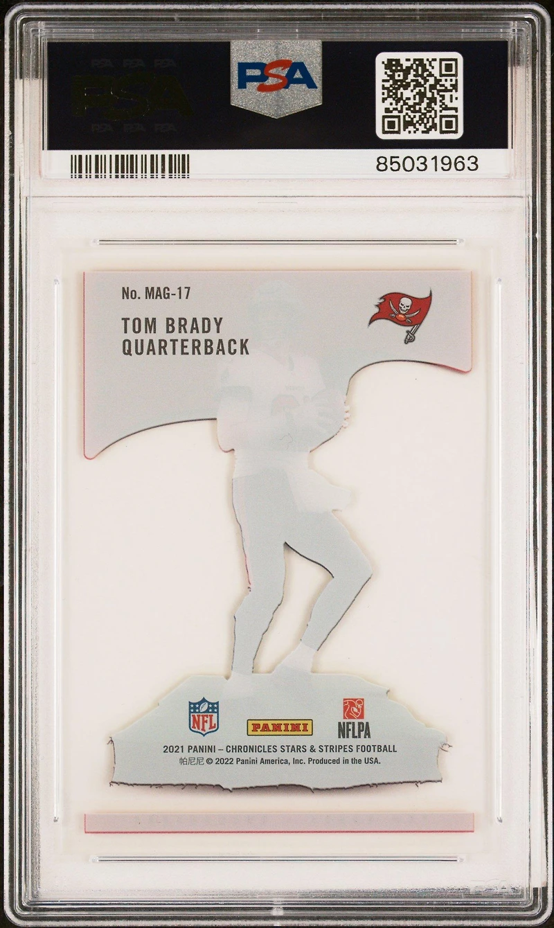 2021 Panini Chronicles Magnitude Mag-17 Tom Brady PSA 9