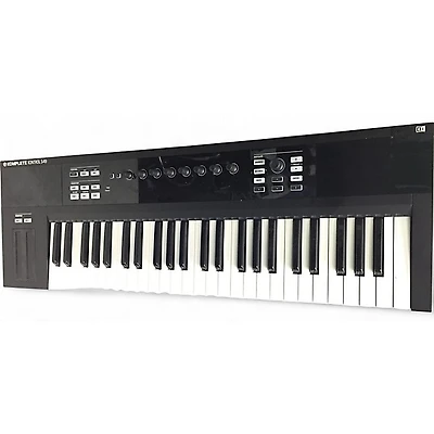 Used  Native Instruments Komplete Kontrol S49