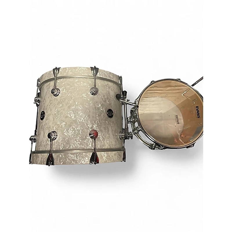 Used DW 2 Piece Performance Series White Marine Drum Kit
