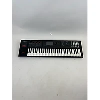 Used Roland Fantom Keyboard Workstation