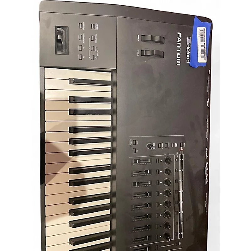 Used Roland Fantom 8 Keyboard Workstation