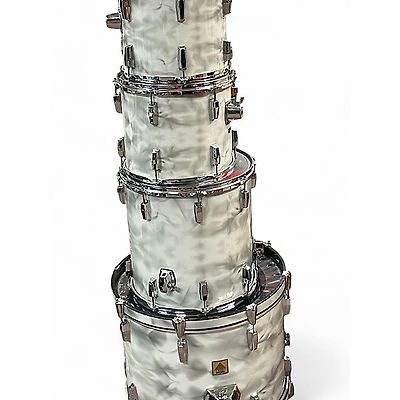 Used Yamaha 4 Piece power V Pearl White Drum Kit