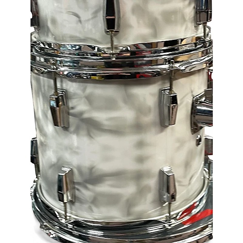 Used Yamaha 4 Piece power V Pearl White Drum Kit