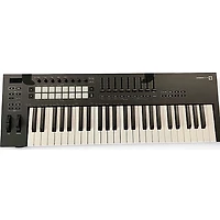 Used Native Instruments Komplete Kontrol S49 MIDI Controller