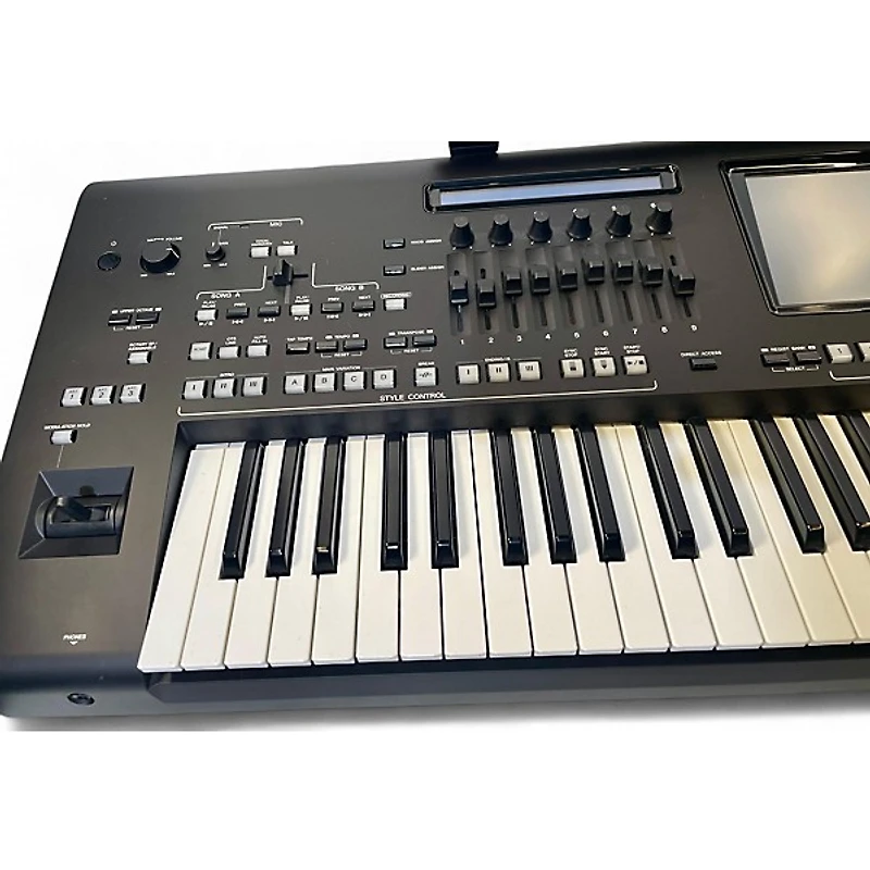 Used Yamaha GENOS 76 Key Keyboard Workstation