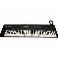 Used Roland D70 Synthesizer