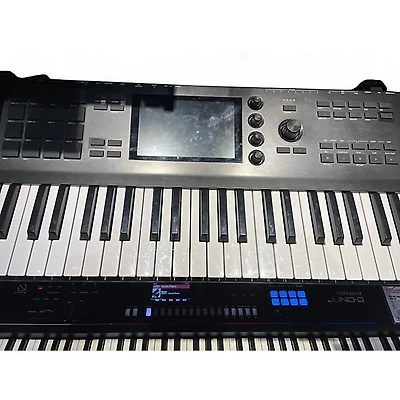 Used Akai Professional MPC Key Keyboard Workstation