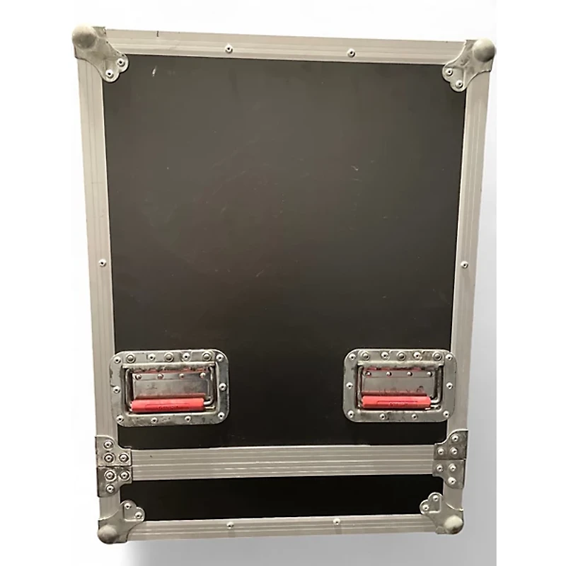 Used Gator SPEAKER TRUNK WITH CASTERS Sound Package