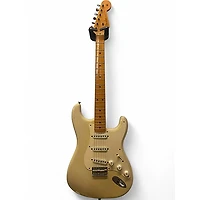 Used Fender Fender Custom Shop 1956 Stratocaster Journeyman Relic Aged White Blonde Solid Body Electric Guitar