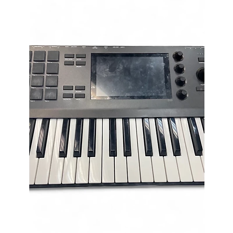 Used Akai Professional MPC Key Keyboard Workstation